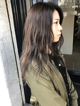 ミジョレ(MIJYORE) オリーブベージュカラー