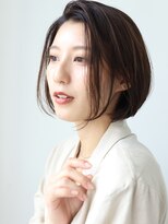 エクリ 麻布十番(equri) オトナ女子の麻布ボブ