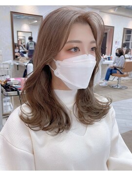 フィガロ ウメダ(FIGARO UMEDA) 【FIGARO　umeda】韓国/エギョモリ/レイヤーカット/ワンホン