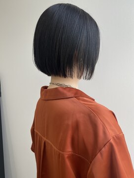 キュエム(Cuem) 【Cuem 小原】イルミナグレージュ　大人可愛いミニボブ