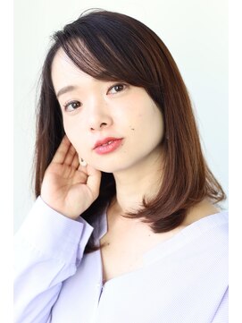 エクリ 麻布十番(equri) 大人かわいいクラシカルミディ