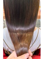 ヘアサロン アティリー(Hair Salon Attirer)&nbsp;髪質改善/髪質改善梅田/梅田髪質改善【Attirer Akari】