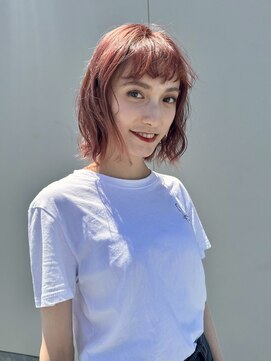 アカネ(Akane) ハイトーンボブ ピンクカラー 10代/20代