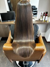 髪質改善×縮毛矯正メニューで多くの喜びの声をいただいています！髪質改善/縮毛矯正/ヘッドスパ/桑名