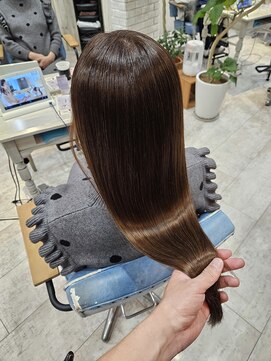 アルーシェ 心斎橋(Alushe) フェミニンロングのヘアケア