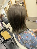 アイズ 渋沢(AIZU)&nbsp;赤み消しオリーブカラー