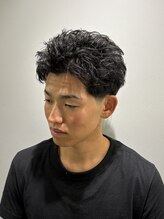 フライ 東通り店(Frei) スパイキーショート×ピンパーマ