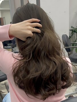 ディプティモイラ(dipty MOILA) レイヤーカット透明感カラー