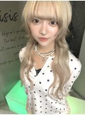 ミルクティーベージュのロングウルフ