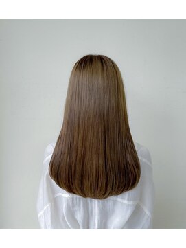 ソルヴ(solv.) 奈良/髪質改善/白髪ぼかし/白髪染め/ショート/ショートボブ/ボブ