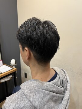 アルター(aL ter) MEN’S HAIR/サーフカール/刈り上げセンターパート/鎌取