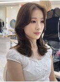 【韓国風レイヤーカット】上品な抜け感/梅田