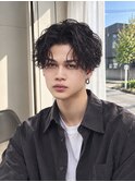 韓国風センターパート×フェードパーマ