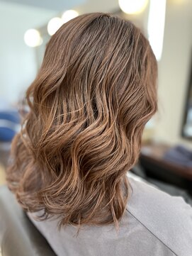 ヘアー デザイン トゥナンテ(hair design tunante) コーラル