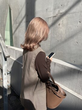 クシュ 所沢東口店(kusyu...) ペールベージュセクションカラーグラデーションカラー外ハネボブ