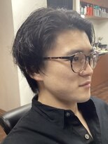 コダマ 新大塚店(KODAMA)&nbsp;サイドパートツーブロックパーマスタイル（センターパート）床屋