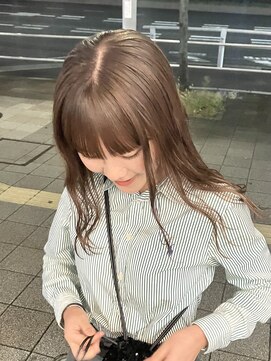 ヘアーアイスカルテット(HAIR ICI QUARTET) 10代20代★大人かわいいダブルカラーブリーチミルクティーカラー