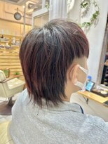 コンフィープラス(comfy plus)&nbsp;30代40代メンズ刈り上げフェードスタイルかき上げ短髪ワイルド