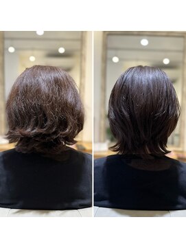 ハッコ(hacco) 外はねツヤミディアム/ベージュピンク/ニュアンスカラー/白髪