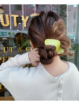 ブルー 青葉台(BLUE) ★