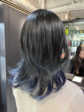 トニーアンドガイ 青山店(TONI & GUY) レイヤーロング×オンブレ×ネイビーグレー