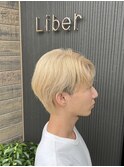 ブロンドフェザーショート
