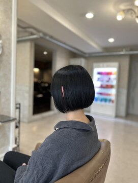 リアンバイルシア(Lien by lucia) ミニボブ