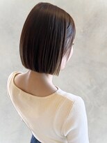 ニクス フリー ウエストバーン(nix free WB) 春の艶髪◎白髪染め×透明感ミニボブでスタイルチェンジ
