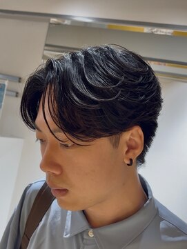 ルースト 京都河原町店(ROOST) ニュアンスパーマ/フェザーパーマ/髪質改善/眉毛/京都河原町