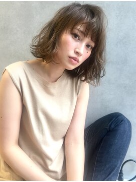 サンド 銀座(sand) sand銀座 グレージュカラーの色っぽボブ