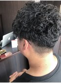 刈り上げパーマスタイル