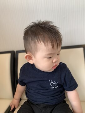 サロン ド キムラ 赤ちゃんの筆作成時のカット