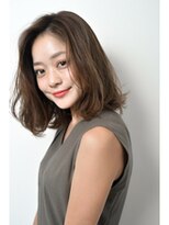 ボヌール オオサカ(Bonheur OSAKA)&nbsp;ふんわりレイヤーのやわらかミディ