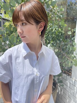 メゾン(Maison) 【Maison】大人可愛い前髪ありひし形耳掛けショート