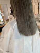 ネオリーブ チロル 横浜西口店(Neolive CiroL.)&nbsp;オリーブグレージュ