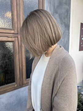 クララデアンシュシュ(Kurara de UN CHOU CHOU) ハイトーンベージュ