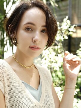 ストーク(stork) ハンサムショート / 抜け感 / 大人かわいい / ベージュ