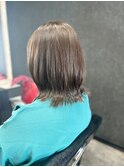 40代、くびれヘアで艶カラー