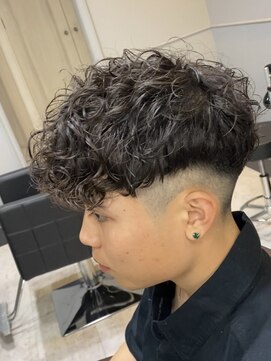 アビールブレ 新潟万代(ABEY LEVRAI) 新潟ツイストスパイラル 新潟メンズパーマ マッシュパーマ