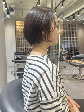 ロンド エメ 柏(Lond aimer) 【小林翼】ショート/ボブ/顔まわり/前髪/縮毛矯正/白髪ぼかし/柏