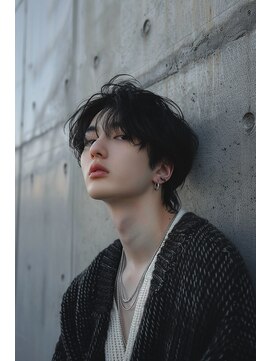 ロム 札幌大通(LOM) フェザーショート【札幌】