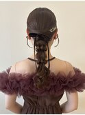 《FRAME central》タイトヘアアレンジ