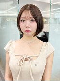 ショート美髪顔周りレイヤーグレージュくびれヘア_F60122