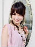 ねじりアップの品髪アレンジ