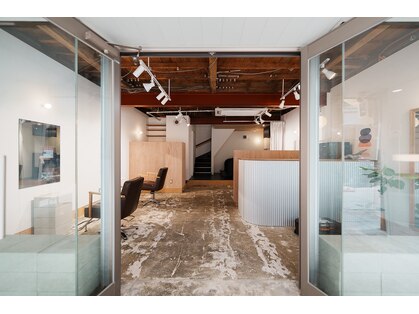 ティーヘア トナリ(t.hair tonari)の写真