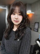 ホロン 池袋(HOLON)&nbsp;池袋HOLON【レイヤーカット/ハッシュカット/くびれ/小顔】
