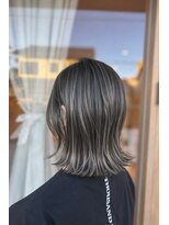 ソア(SOA)&nbsp;白髪ぼかしハイライト