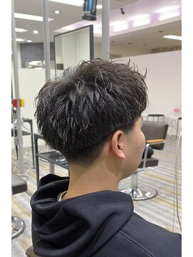 アフューズバイストゥー(Vfuse by StueW) テーパーフェード×メンズショート