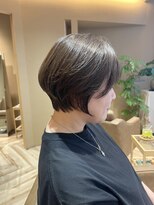 シキ(siki) ショートボブ
