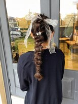 ラポール 蟹江(RAPPORT)&nbsp;【ヘアアレンジ】ルーズ編み込みで上品似合わせスタイル